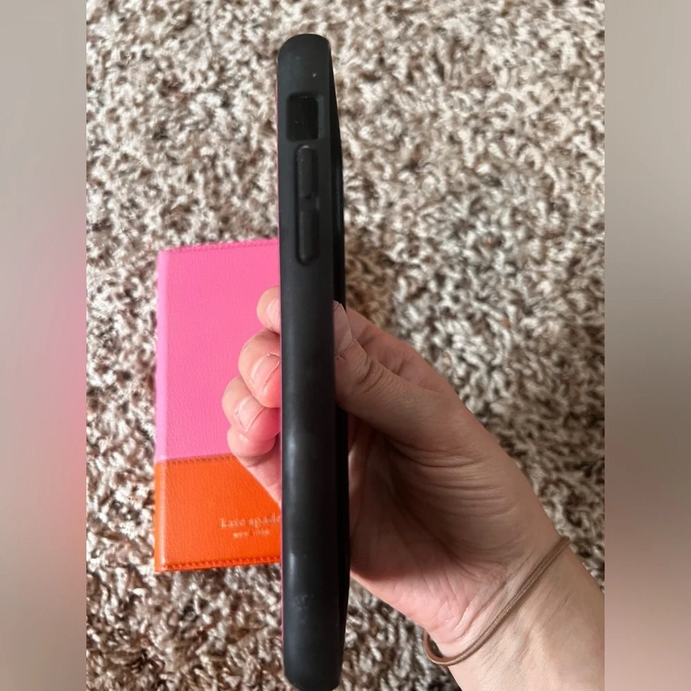 Kate Spade Sylvia iphone x & xs magnetic wrap folio case